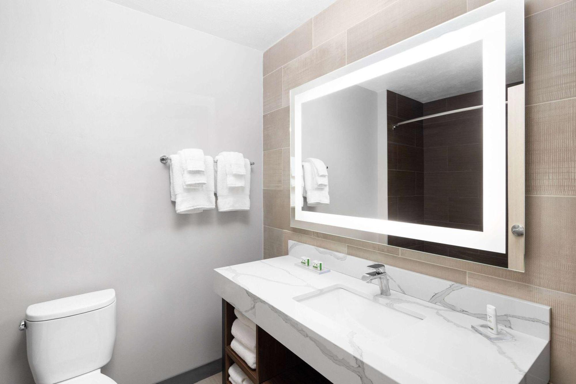 Hawthorn Extended Stay By Wyndham คิงแมน ภายนอก รูปภาพ